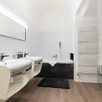 Aparthotel Old Town Square By Emblem 5*
