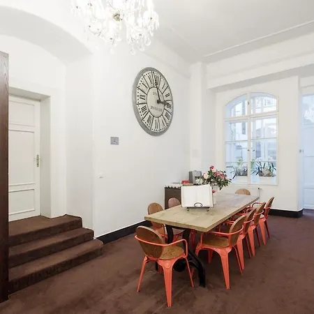 Old Town Square By Emblem Aparthotel 5*