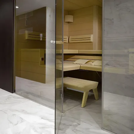 Apartmanhotel Old Town Square By Emblem