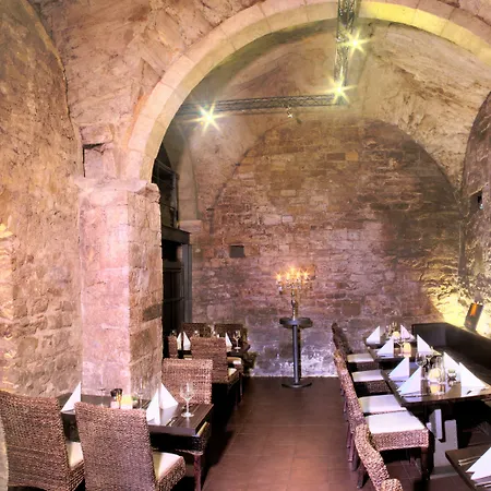 Old Town Square By Emblem Apartmanhotel 5*