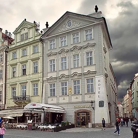 Old Town Square By Emblem Appart hôtel Prague