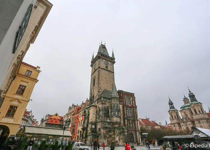 Апарт-отель Old Town Square By Emblem