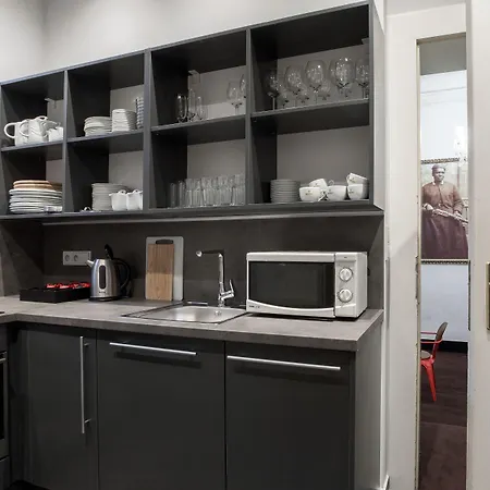 Old Town Square By Emblem 5* Prag